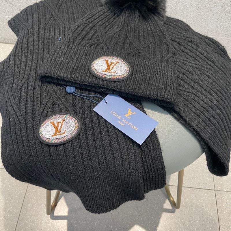 Louis Vuitton Caps Scarfs